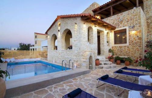Elena Villa, an Authentic Retreat with Private Pool, By ThinkVilla - Foto 4