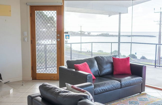 Baudin House - Photo 9