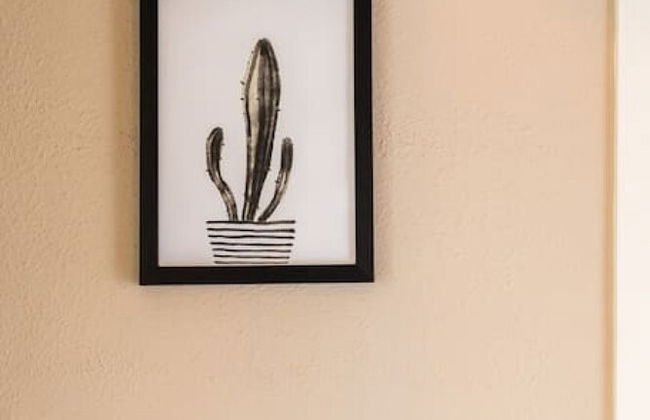 Beautiful 2 Story Manor Close to Beach and all - Foto 58