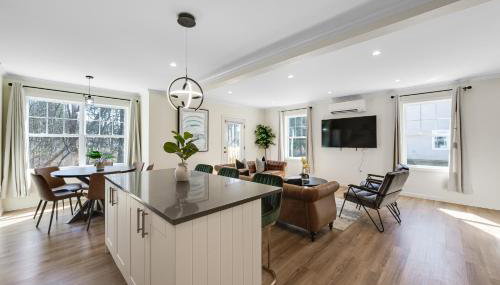 Elegant 2 Story Bloomfield 3 Kings 2 Queens - Foto 2