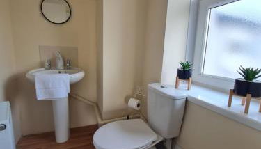 Perfect Location 2 BR serviced apartment Nr Bike Park Wales & Brecon Beacons - Foto 3