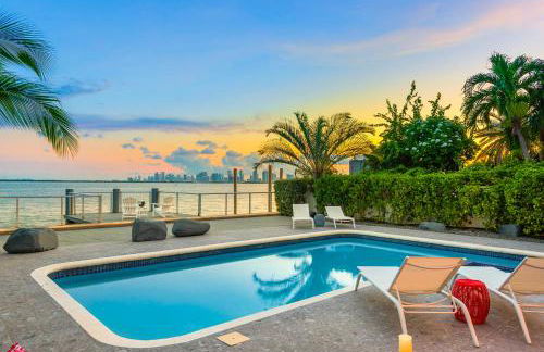 Best Bayfront View Villa with Heated Pool - Foto 68