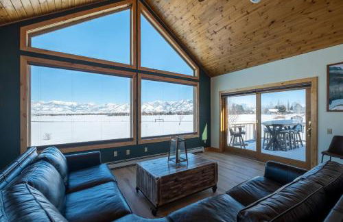 Mountain View Home w/Hot Tub - Close to Downtown! - Foto 1