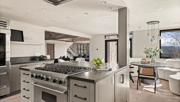 Timberline Lodge by Rove Hot Tub Patio w Views - Foto 5, Habitación