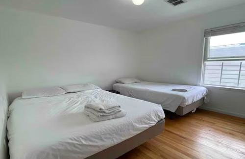 Business & Family Friendly Balcony Jacuzzi Free Park - Foto 17