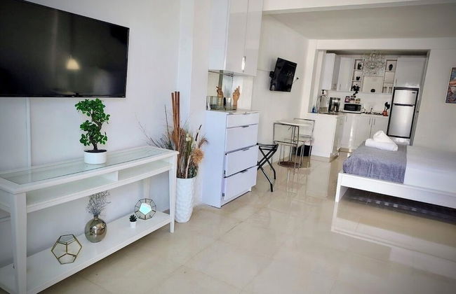 Segovia Studio Units - Photo 17