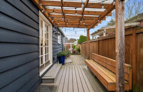 3 BR Loyal Heights Charmer Patio and Lawn - Foto 40