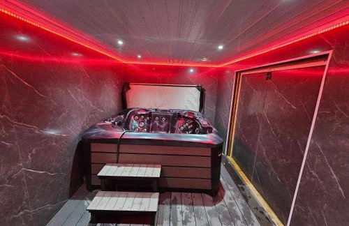 Hot tub hideaway - Foto 15