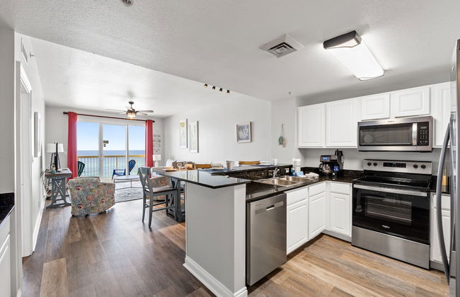 Calypso Resort and Towers by Book That Condo - Photo 70