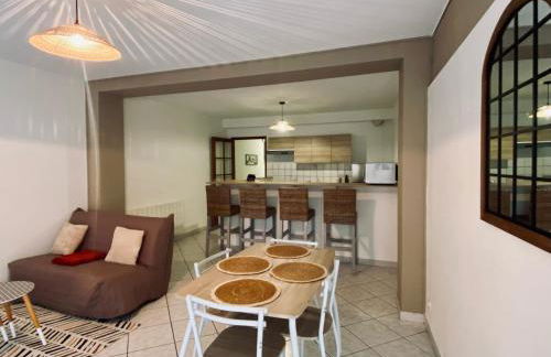 Appartement au centre-ville avec cour - Foto 2