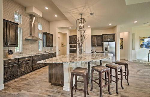 Cascada at Canyon Lake about 1 Mi to Wedding Venues! - Photo 2