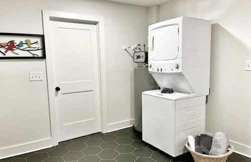 Elegant Family Home near Downtown - Foto 15