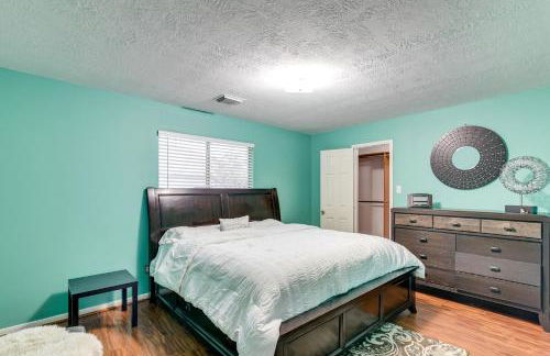 3,500-Sq-Ft Retreat with Private Yard in Sugar Land! - Photo 18