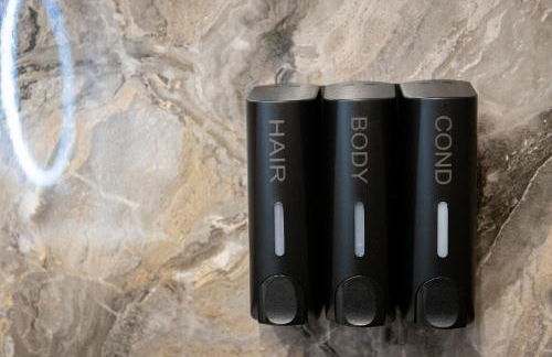 Lethbridge Villa 49 Apartment 2 Super Fibre WiFi, free parking - Foto 23