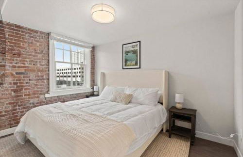 Spacious, King Bed, w Pool Table & Brunch Below! 303 - Foto 2