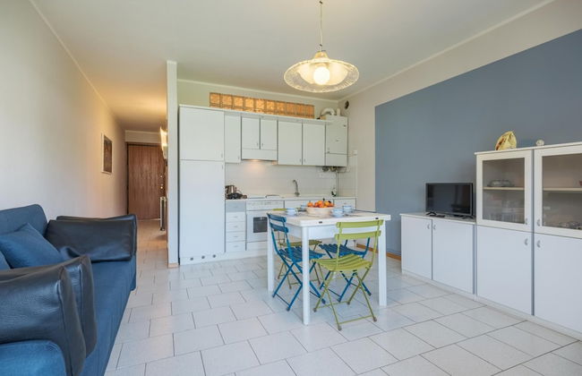 Interno 2 in Iseo With 1 Bedrooms and 1 Bathrooms - Foto 8