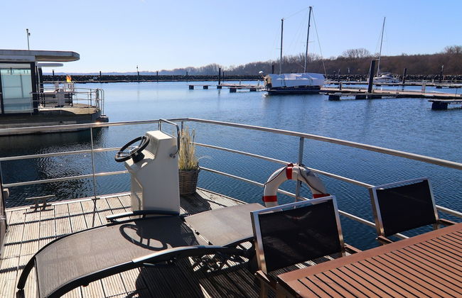 Hausboot in Boltenhagen - Photo 24