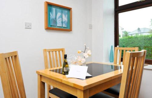 A River Runs By - Foto 5