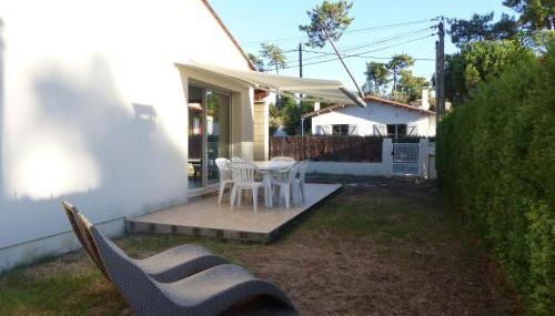 Villa 200 mètres de la plage Deux chambres 5 couchages - Foto 3, Garden, Garden view