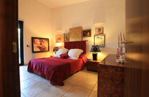 Villa con parco e piscina - Foto 33