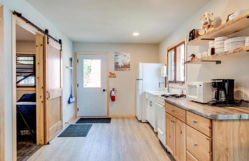 Private Dock and Rowboat! Cabin on Bearskin Lake - Foto 11