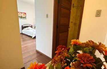 Charming Colonial Countryside Home with Wifi - Foto 30