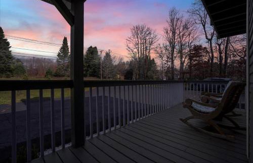 Heart of Pocono Mtn 3bd 2ba Gameroom Pocono Raceway - Foto 49