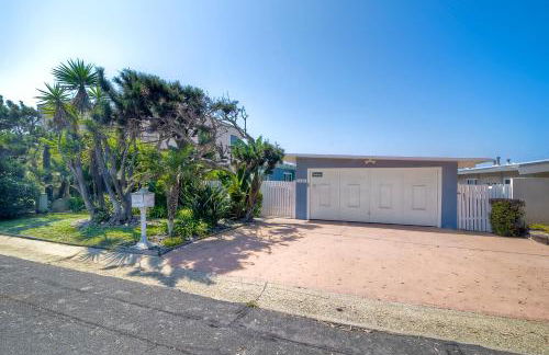 Oceanfront Villa with Private Beach Access, Remodeled Kitchen - Photo 36