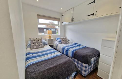 67 Broadside Holiday Chalet near Broads & Beaches - Photo 4