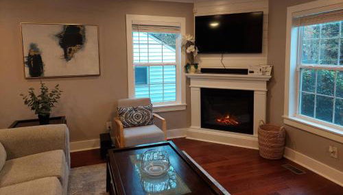 Welcoming 4BR Vacation Home in West End Atlanta - Foto 3, Other