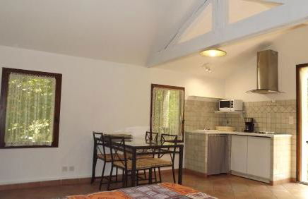 Lou Pichoun Jas - Photo 6