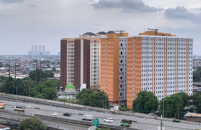 Luxurious 2BR at West Vista Apartment - Photo 16
