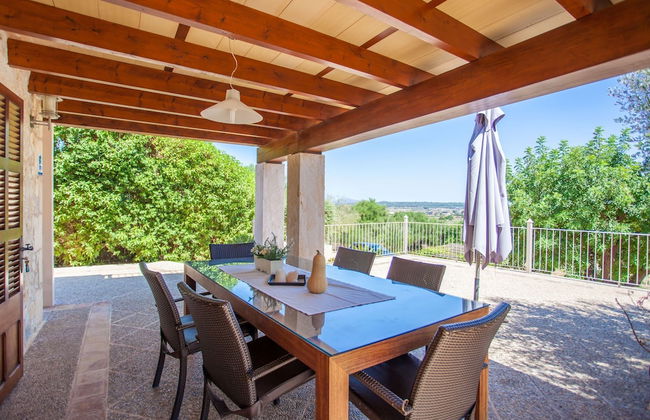 Sa Font in Petra With 3 Bedrooms and 2 Bathrooms - Photo 8