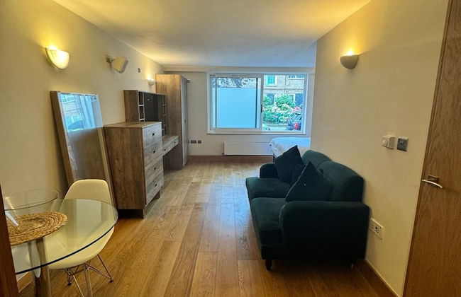 Westwood House - Photo 17