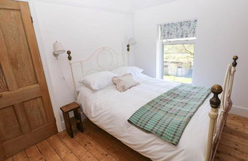 Llanwern Farm - Photo 28