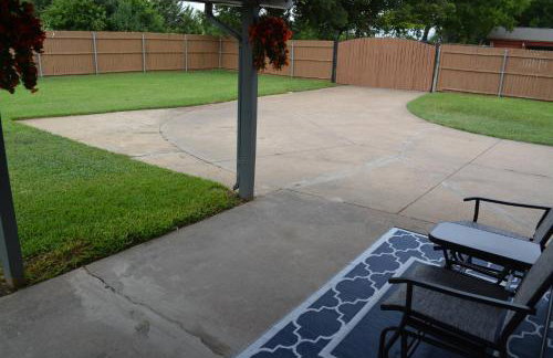 Central World Cup Retreat with Patio & AC - Foto 45