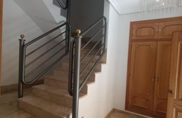 First Floor Casa Privee - Two bed Beach Terrace & Balconies - Foto 18