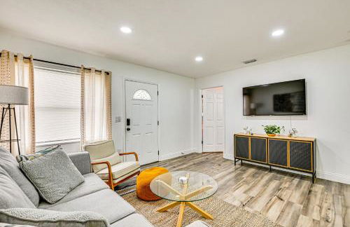 1 Mi to Busch Gardens Modern Home with Private Yard - Foto 1