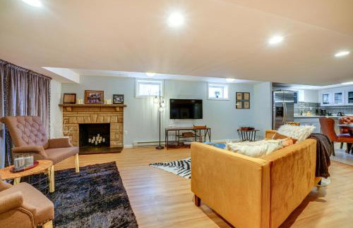 Pittsburgh Couples Retreat about 2 Mi to Downtown! - Foto 8