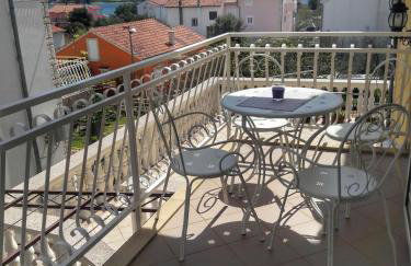 Apartmani Peran - Photo 80