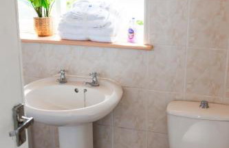 An entire 3 Bedroom house in Beeston United Kingdom - Foto 17