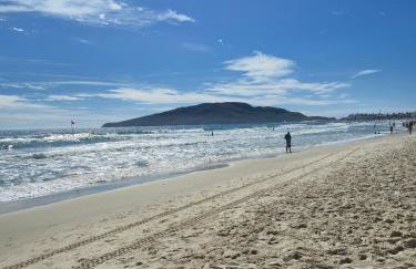 Apartamento no Condomínio 7 Mares, Praia dos Ingleses - Photo 1