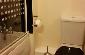 Livingston Ideal commuter House - Foto 18