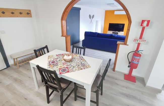 Explore Ponta Delgada in Comfort - Charming 2-bedroom Vacation Rental - Foto 14