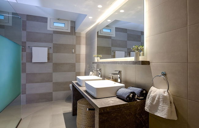 Beautiful Luxe Villa in Private Olive Grove, sea and Mountain View, Close to sea - Foto 18