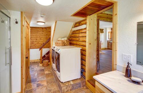 Remote Custer Cabin with Fire Pit and Near State Park! - Foto 12