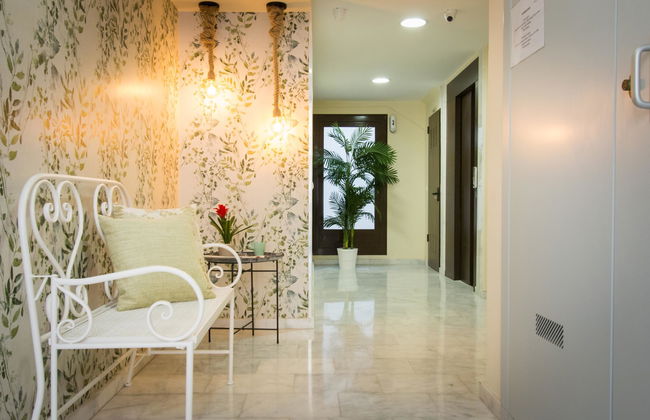 1 bed Superior Holidays2Malaga - Photo 15