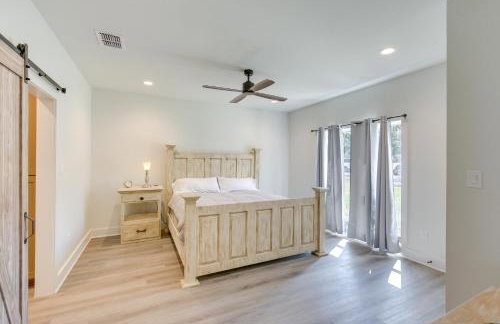 Lake Palestine Vacation Rental - Steps to Water! - Foto 12