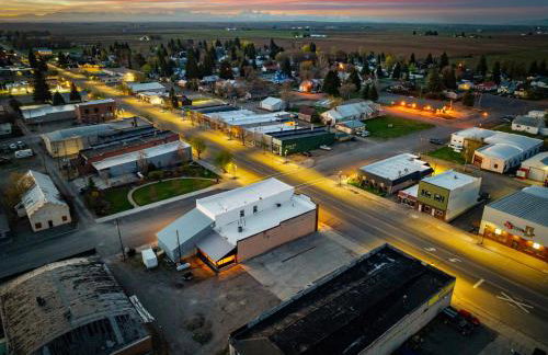 Historic Yellowstone Saloon - Foto 58