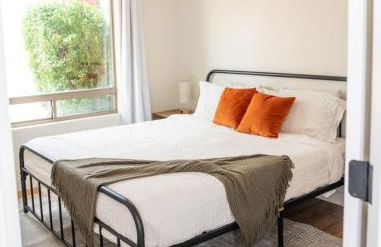 Newly Remodeled Family Friendly Home - Foto 30